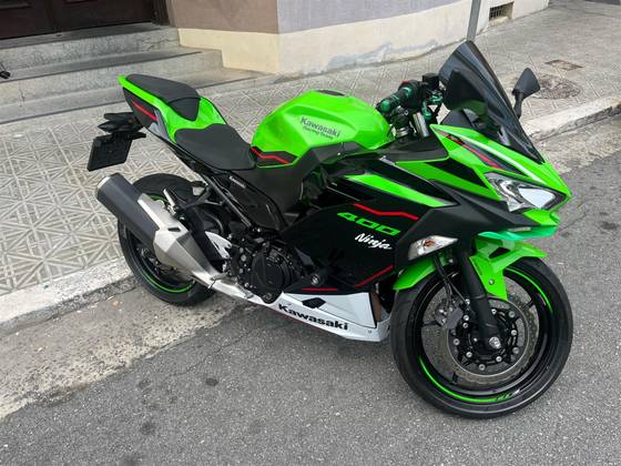 KAWASAKI NINJA 400 KRT EDITION 